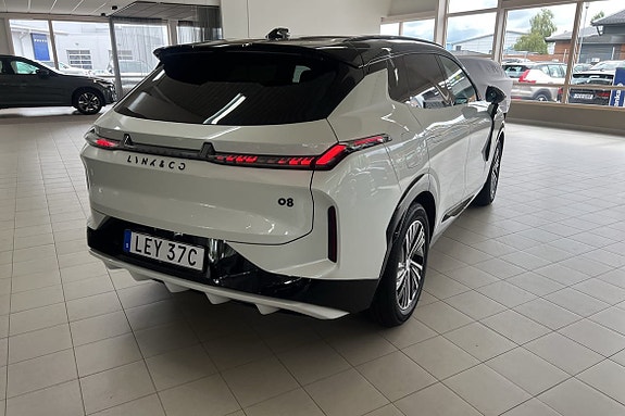Lynk & Co 08 17 of 29