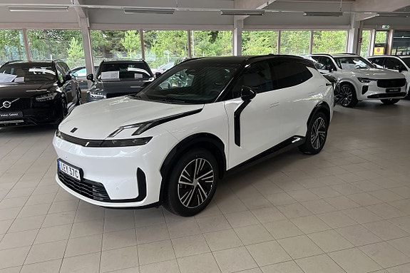 Lynk & Co 08 13 of 29