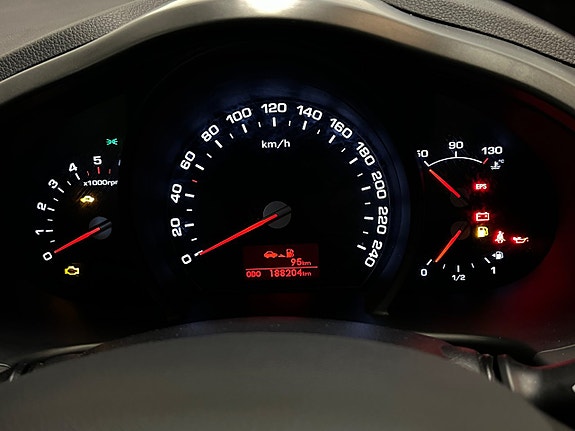 Kia Sportage 23 of 25