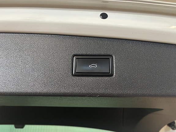 Volkswagen Tiguan 19 of 21