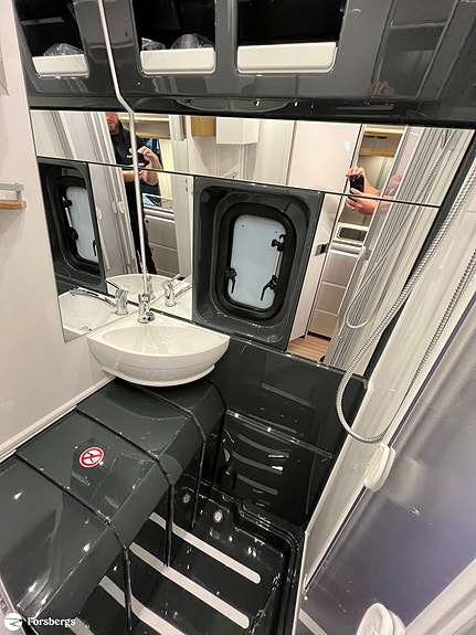 Hobby PRESTIGE VAN 640 ET - First Edition - LAGERRENSNING! 11 of 14