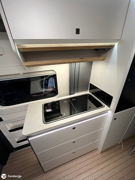 Hobby PRESTIGE VAN 640 ET - First Edition - LAGERRENSNING! 8 of 14