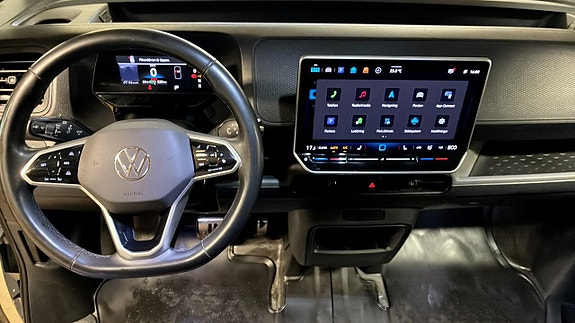 Volkswagen ID. Buzz 10 of 13