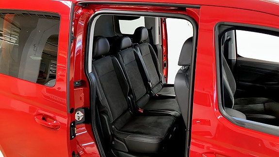 Volkswagen Caddy 11 of 15