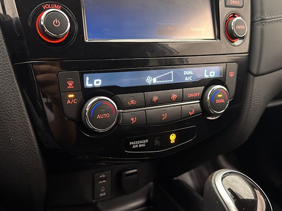 Nissan X-Trail 20 of 29