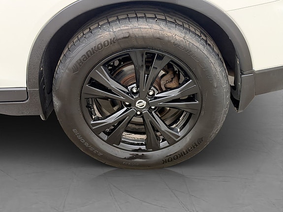 Nissan X-Trail 26 of 29