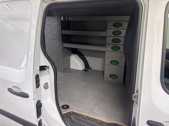 Renault Kangoo Maxi 7 of 11
