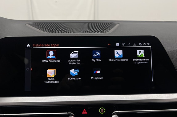 BMW 330e 18 of 29