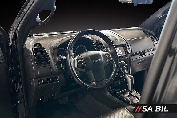 Isuzu D-max 6 of 7