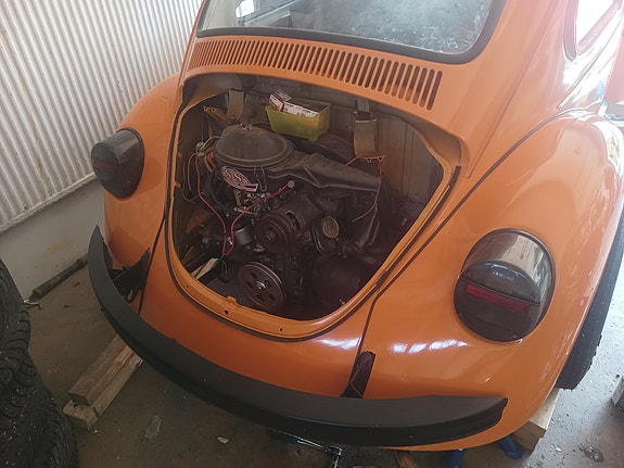 Volkswagen 1302 3 of 4
