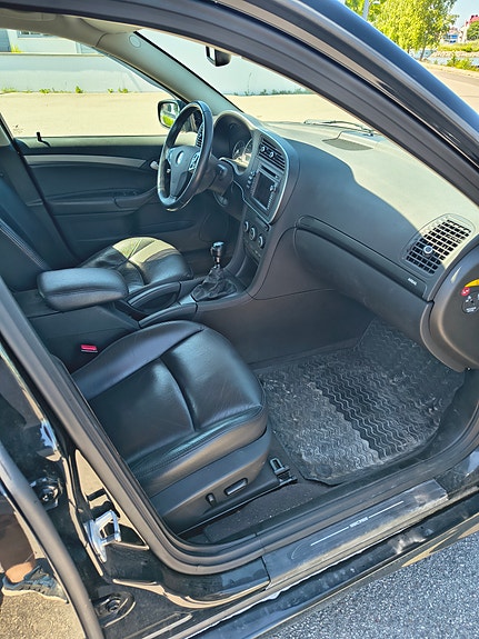 Saab 9-3 5 of 5