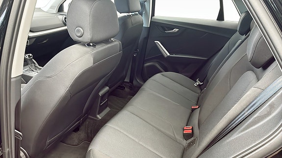 Audi Q2 11 of 12