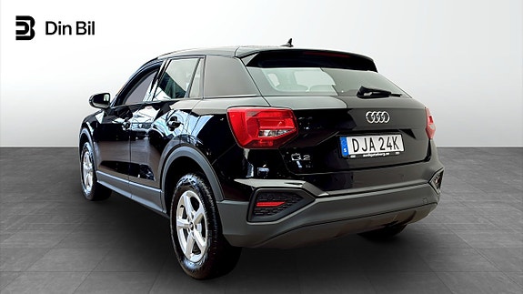 Audi Q2 3 of 12