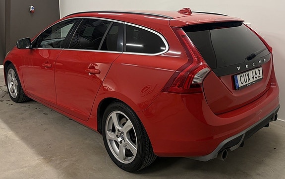 Volvo V60 5 of 12