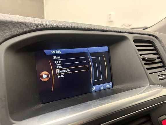 Volvo V60 11 of 12