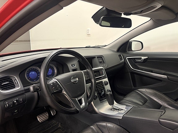 Volvo V60 9 of 12