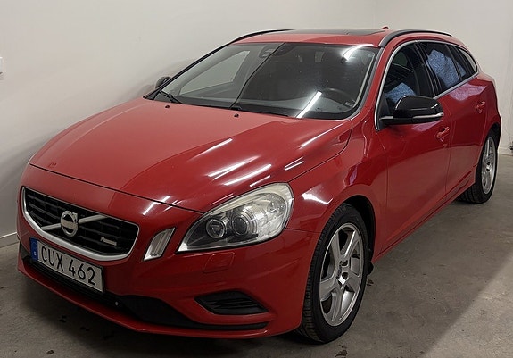 Volvo V60 4 of 12