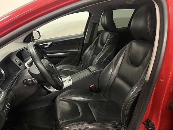 Volvo V60 10 of 12