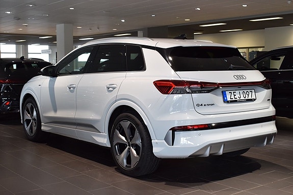 Audi Q4 e-tron 9 of 9