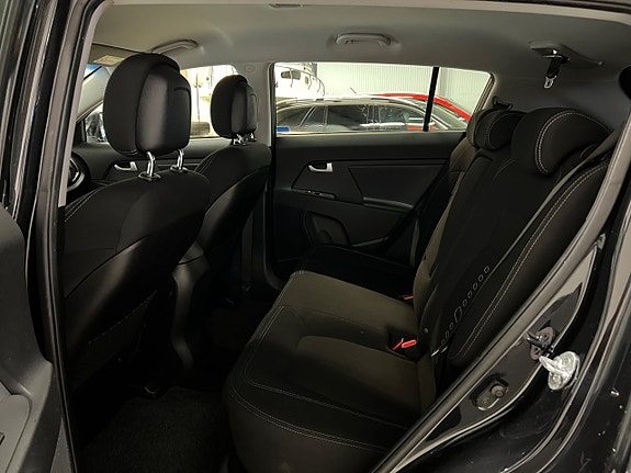 Kia Sportage 13 of 27
