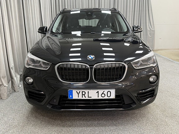 BMW X1 5 of 5