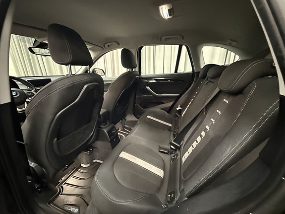 BMW X1 8 of 13