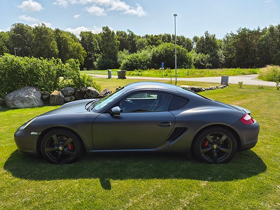 Porsche Cayman 5 of 5
