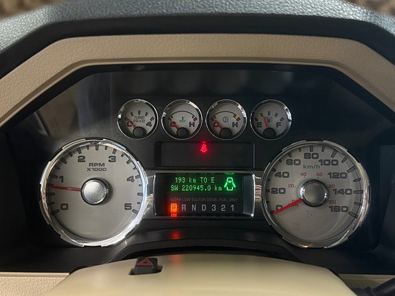 Ford F-350 12 of 18
