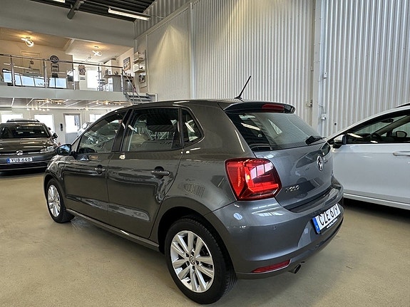 Volkswagen Polo 5 of 5