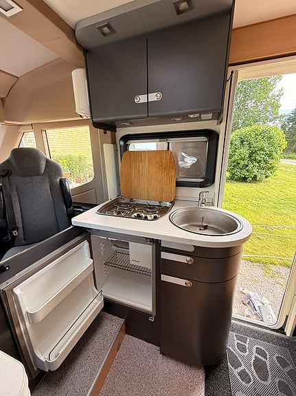 Knaus R10 8 of 10