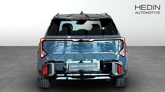 Kia Seltos 7 of 11