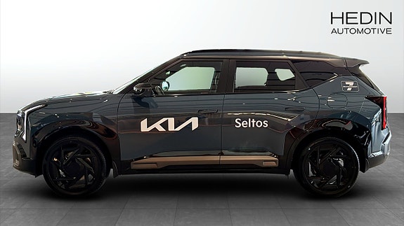 Kia Seltos 6 of 11