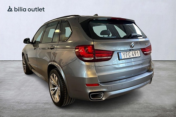 BMW X5 3 of 5