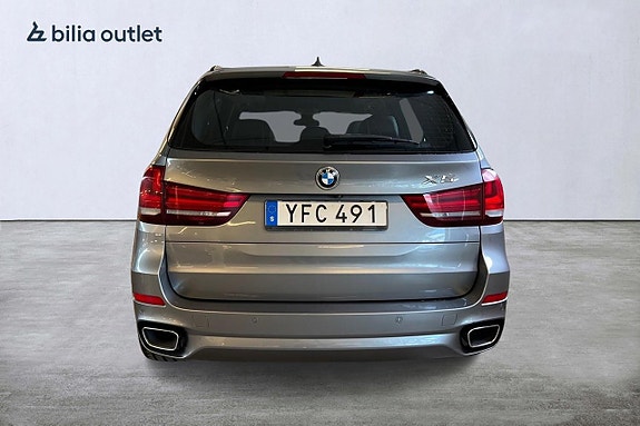 BMW X5 4 of 5