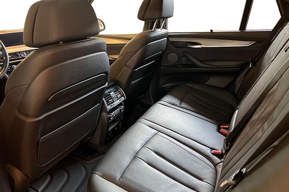 BMW X5 11 of 30