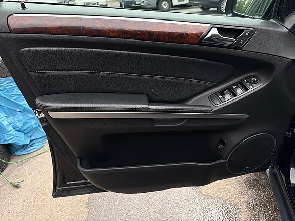 Mercedes-Benz GLA250+ 22 of 24
