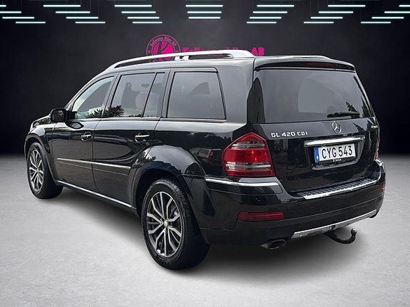 Mercedes-Benz GLB250+ 9 of 22