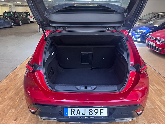 Peugeot 308 15 of 18