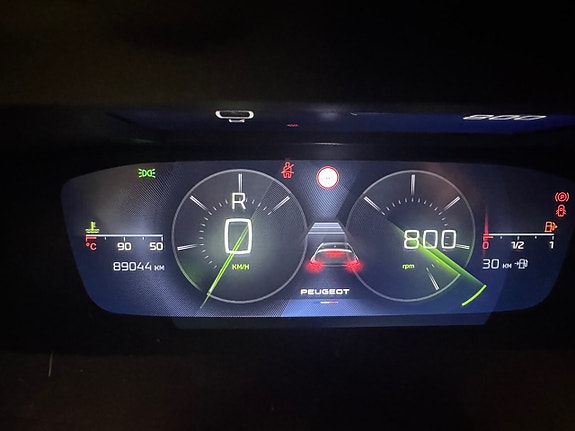 Peugeot 308 12 of 18