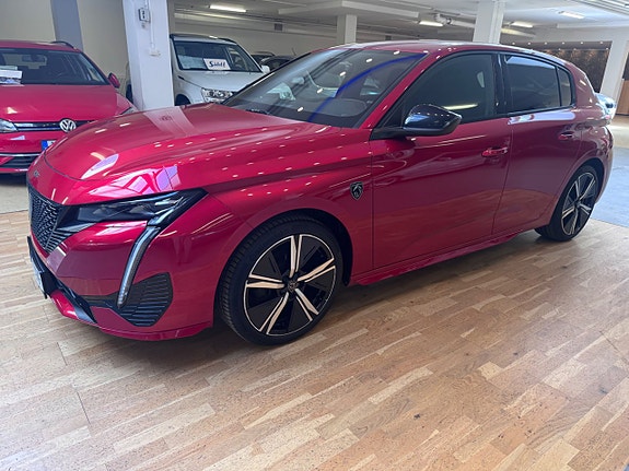 Peugeot 308 2 of 18