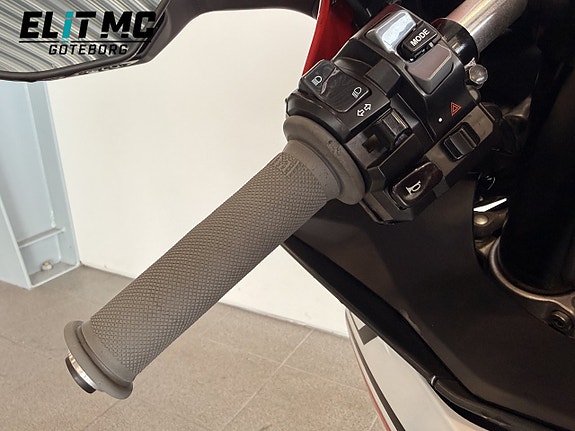 Yamaha Yzf-r1 1.0 | Helsystem Yoshimura | Nyservad 19 of 21