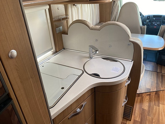 Hymer Tramp 674 premium 50 11 of 18