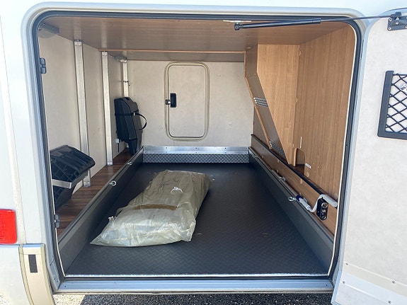 Hymer Tramp 674 premium 50 18 of 18