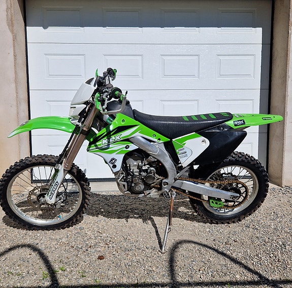 Kawasaki KLX450R 2 of 3