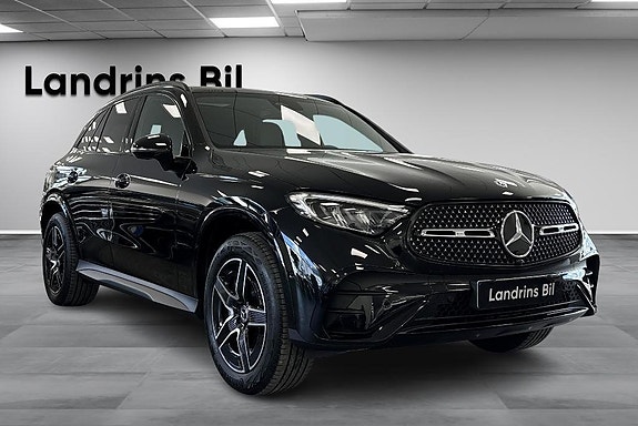 Mercedes-Benz GLC300 de 2 of 15