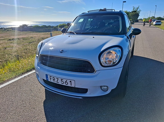 MINI Countryman Cooper D 3 of 5