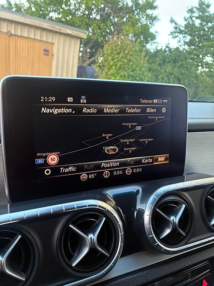 Mercedes-Benz X350 d 5 of 5