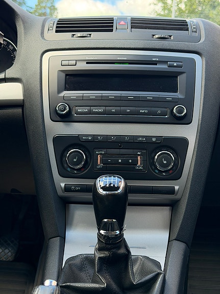 Skoda Octavia 15 of 19