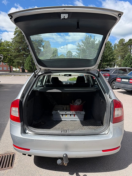 Skoda Octavia 8 of 19