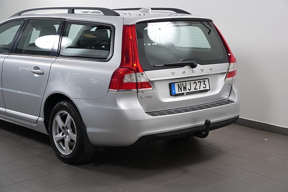 Volvo V70 10 of 20